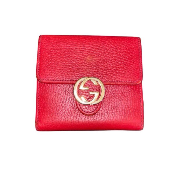 GUCCI Red Leather Bi-fold Wallet with‎ Interlocking G Pattern (Read)
